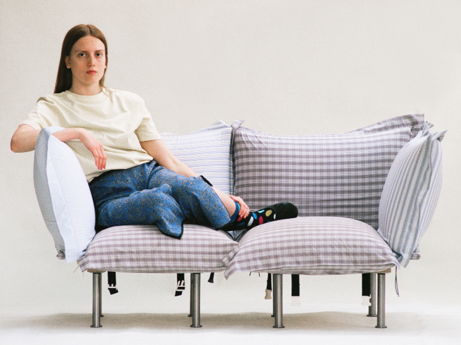 Mobile Sofa - Clueless Objects